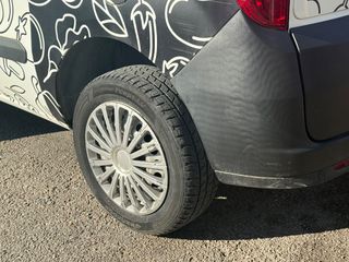 Opel Campo 2013-thumb-6