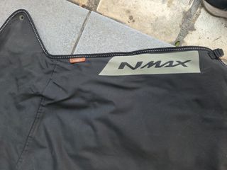 Κουβερτα γνησια yamaha Nmax