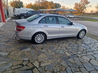 Mercedes-Benz C 180 2009-thumb-6