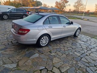Mercedes-Benz C 180 2009-thumb-7