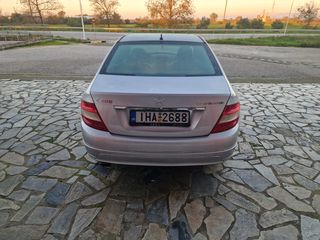 Mercedes-Benz C 180 2009-thumb-8