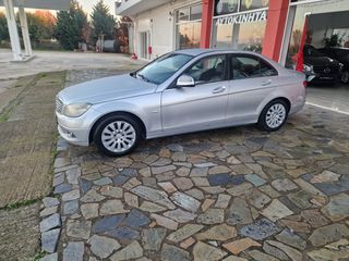 Mercedes-Benz C 180 2009-thumb-11