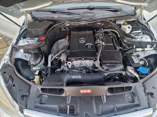 Mercedes-Benz C 180 2009-thumb-17