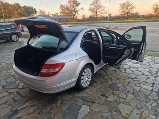 Mercedes-Benz C 180 2009-thumb-26