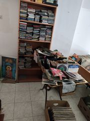Πωλούνται δίσκοι βινυλίου ζητούνται