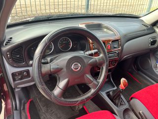 Nissan Almera 2004-thumb-4