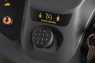 Χλοοκοπτικό τρακτέρ STIGA ESTATE 7122W-thumb-6