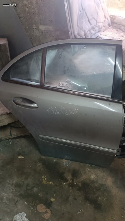 Πόρτα κομπλέ πίσω δεξία Mercedes 211 2007 MOD