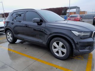 Volvo XC40 2019 D3 MOMENTUM