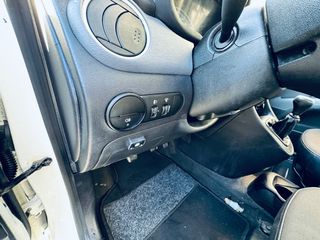 Hyundai i 10 2012 1.1 STYLE-thumb-10
