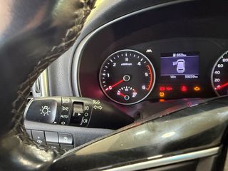 Kia Sportage 2021 1.6CRDi 48V HYBRID DYNAMIC-thumb-19