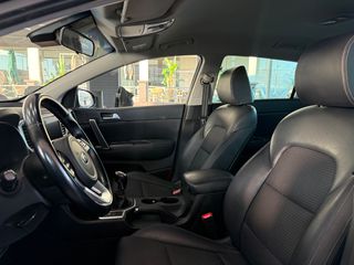 Kia Sportage 2021 1.6CRDi 48V HYBRID DYNAMIC-thumb-24