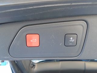 Peugeot 3008 2022 FL ALLURE PLUG-IN HYBRID-thumb-6