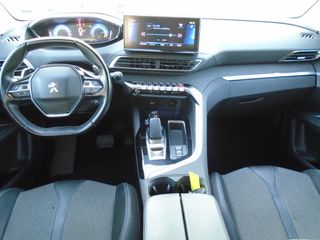Peugeot 3008 2022 FL ALLURE PLUG-IN HYBRID-thumb-11
