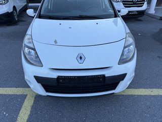 Renault Clio 2012 1.5 DCI 110hp-thumb-11