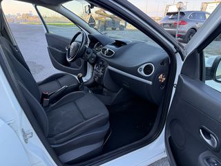 Renault Clio 2012 1.5 DCI 110hp-thumb-18