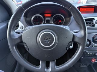 Renault Clio 2012 1.5 DCI 110hp-thumb-24
