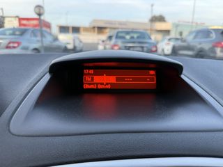 Renault Clio 2012 1.5 DCI 110hp-thumb-26