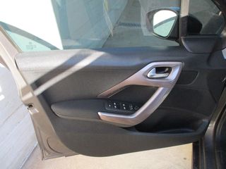 Peugeot 2008 2016 1.6 BLUEHDI ALLURE-thumb-6