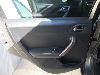Peugeot 2008 2016 1.6 BLUEHDI ALLURE-thumb-28