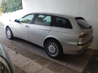 Alfa Romeo Alfa 156 2000 SPORTWAGON 1.6 16V T.SPARK-thumb-3