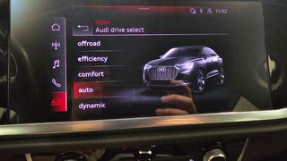 Audi Q3 2020 1.5TFSI 150ps ADVANCED S TRONIC-thumb-42