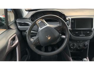 Peugeot 2008 2016 1.2 VTi Style-thumb-9