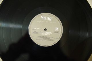 STING-…NOTHING LIKE THE SUN-thumb-6