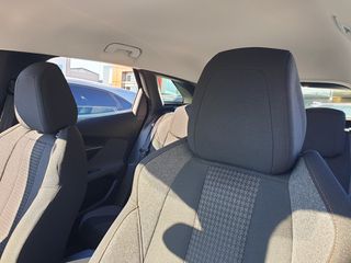 Peugeot 3008 2022 Business 1200cc 130hp Βενζίνη-thumb-43