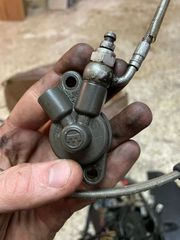 Τρόμπα συμπλέκτη μοτέρ Ktm  950-990-1190-1290