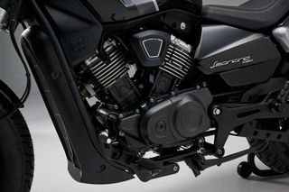 Benelli LEONCINO 2025 BOBBER 400-thumb-8