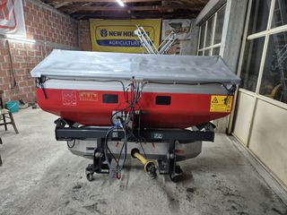 Λιπασματοδιανομέας Kverneland 2018 EXACTA-CL-thumb-7