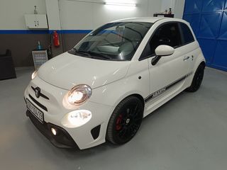 Abarth 595 Competizione 2018-thumb-1