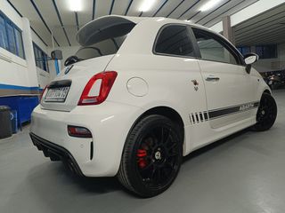 Abarth 595 Competizione 2018-thumb-4