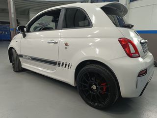 Abarth 595 Competizione 2018-thumb-5