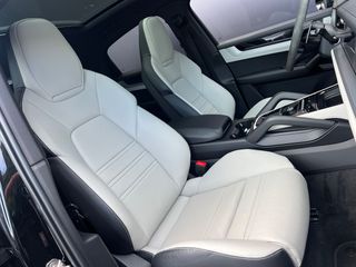 Porsche Cayenne 2024 S E-HYBRID 519hp COUPE GTS-thumb-22