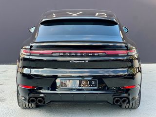Porsche Cayenne 2024 S E-HYBRID 519hp COUPE GTS-thumb-10