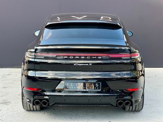 Porsche Cayenne 2024 S E-HYBRID 519hp COUPE GTS-thumb-11