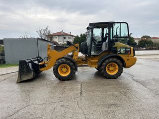 Φορτωτής Με Λάστιχα CAT 2011 908 H