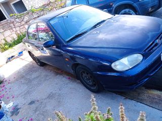 Kia Sephia 1999-thumb-1