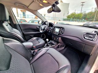 Jeep Compass 2018 Brooklyn Edition-thumb-25
