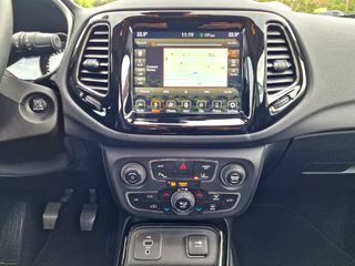 Jeep Compass 2018 Brooklyn Edition-thumb-42