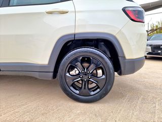Jeep Compass 2018 Brooklyn Edition-thumb-15
