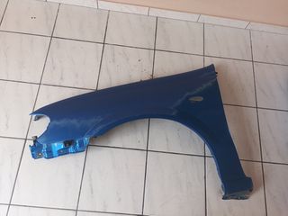 Πωλείται φτερό αριστερό γνήσιο για nissan almera n16
