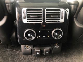 Land Rover Range Rover 2019 VOGUE HYBRID FULL OPTIONS 59,000XIL-thumb-13