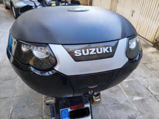 Suzuki V-Strom 650 XT 2019-thumb-11