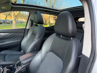 Nissan Qashqai 2019 TEKNA LED MATRIX PANORAMA-thumb-27