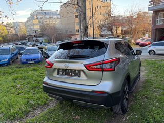 Nissan Qashqai 2019 TEKNA LED MATRIX PANORAMA-thumb-5