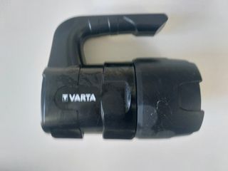 Varta Φακός LED IP54.  400lm