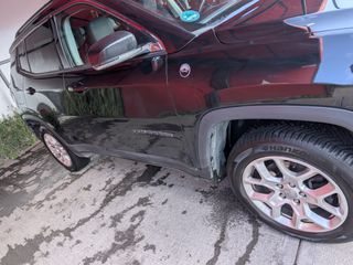 Jeep Compass 2017 Limited 4x4-thumb-1